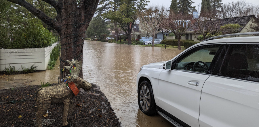 CREEK+CATASTROPHE+%E2%80%94+Over+winter+break%2C+the+San+Francisquito+Creek+overflowed+into+nearby+neighborhoods.+Freshman+Gavin+Zhang+was+one+of+many+residents+living+near+the+site.+%E2%80%9CI+heard+that+many+houses+near+me+had+their+garages+or+basements+flooded%2C%E2%80%9D+Zhang+said.+%E2%80%9CI+think+Palo+Alto+was+just+not+prepared+for+that+kind+of+storm.%E2%80%9D+
