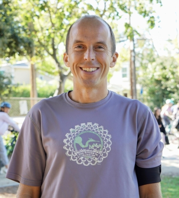 ALL SMILES— PAMSACO founder
Tom Haxton grins at the camera during a
practice at Mitchell Park.