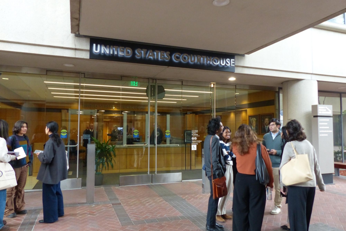 CONVERSATIONS -- Stanford Writer interviews Paly Student Journalists (left) and Stanford Daily Writers confer after Court appearance (right) in San Jose on Nov. 19. 